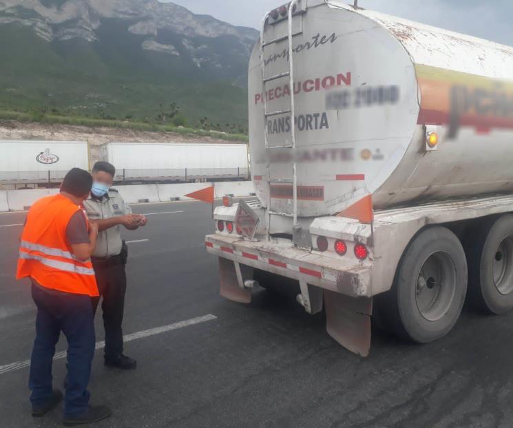 Aseguran combustible robado Aseguran combustible robado