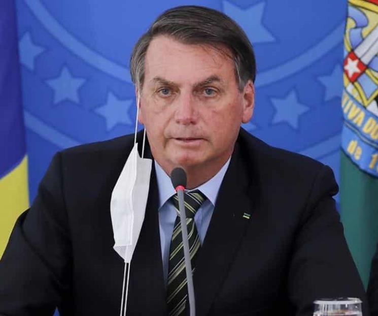 Hospitalizan a Bolsonaro Hospitalizan a Bolsonaro