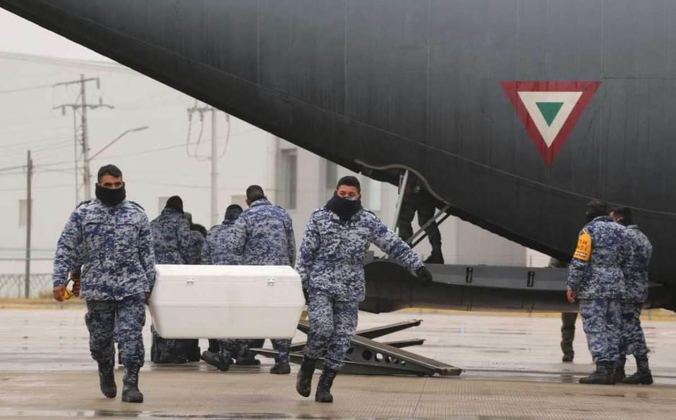 Llegan poco más de 300 mil vacunas