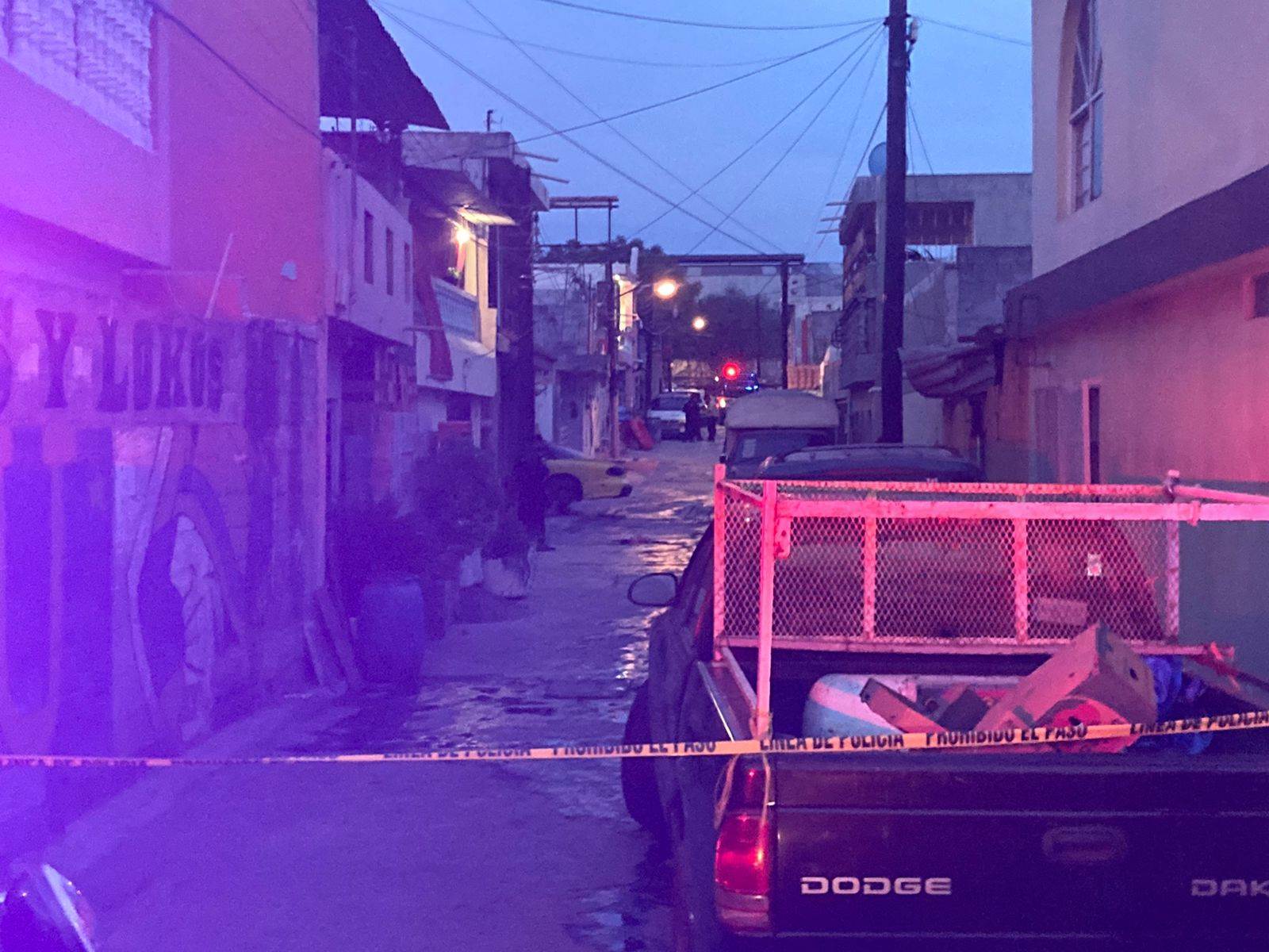 Dos hombres fueron ejecutados a balazos por moto-sicarios