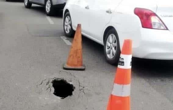 Cierran un carril de Gonzalitos en la Vista Hermosa