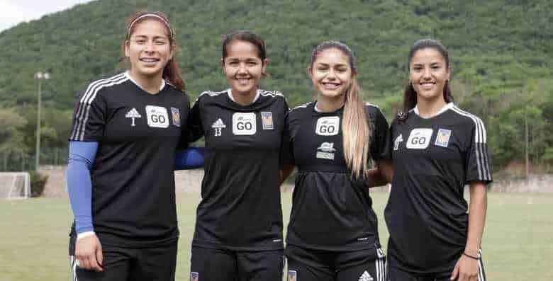 Se llegó el debut de las bicampeonas Se llegó el debut de las bicampeonas