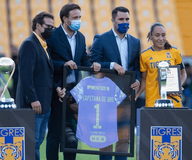 Le gana la emoción a Mercado por ganar el Balón de Oro Le gana la emoción a Mercado por ganar el Balón de Oro