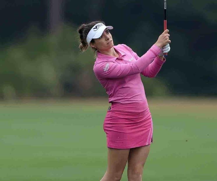 Gaby López, la primera golfista abanderada Gaby López, la primera golfista abanderada