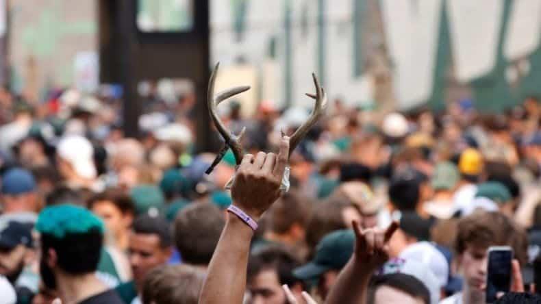 Festejo de Bucks dejó tres heridos de bala Festejo de Bucks dejó tres heridos de bala