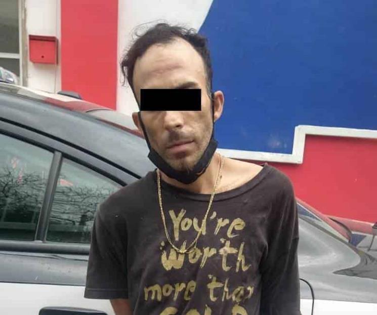 Arrestan a ladrón luego de robo en colegio Arrestan a ladrón luego de robo en colegio