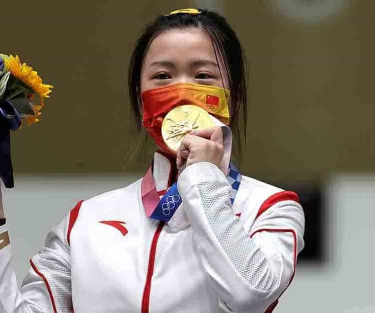 Gana China primera medalla de oro Gana China primera medalla de oro