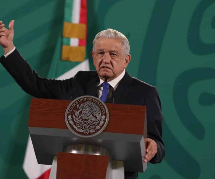 AMLO reconoce extorsiones a empresas constructoras AMLO reconoce extorsiones a empresas constructoras