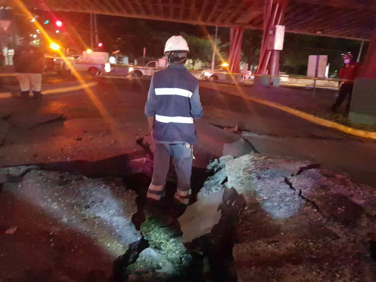 Una explosión que derivó por el acumulamiento de gas metano se registró en la Colonia Contry,
