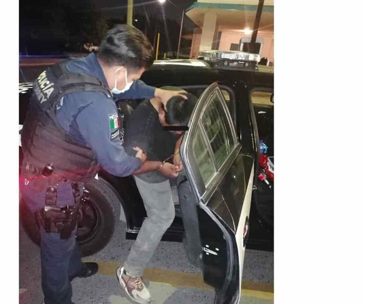 Quería cerveza fuera de horario, se la niegan y causa daños Quería cerveza fuera de horario, se la niegan y causa daños