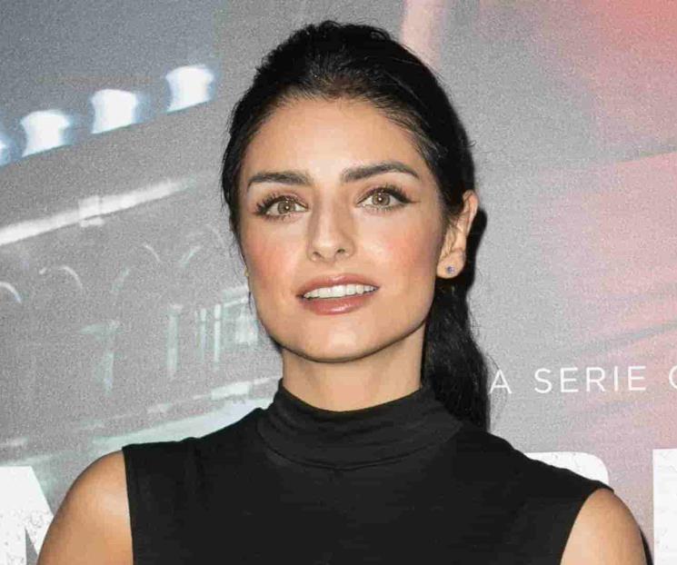 Confiesa Aislinn cómo se siente a un año de su divorcio