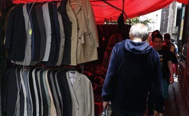 Ocho de cada 10 empleos generados en pandemia son informales Ocho de cada 10 empleos generados en pandemia son informales