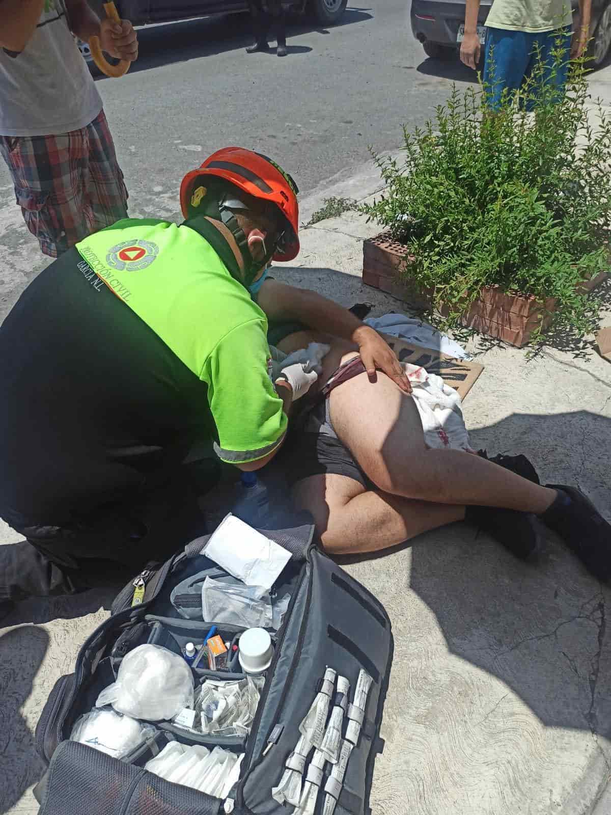 Una discusión entre vecinos por obstruir la cochera de una casa, culminó con uno de ellos herido por arma de fuego