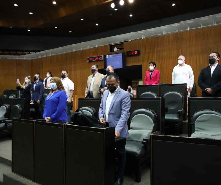 Califican al SEA de NL como un “elefante blanco”