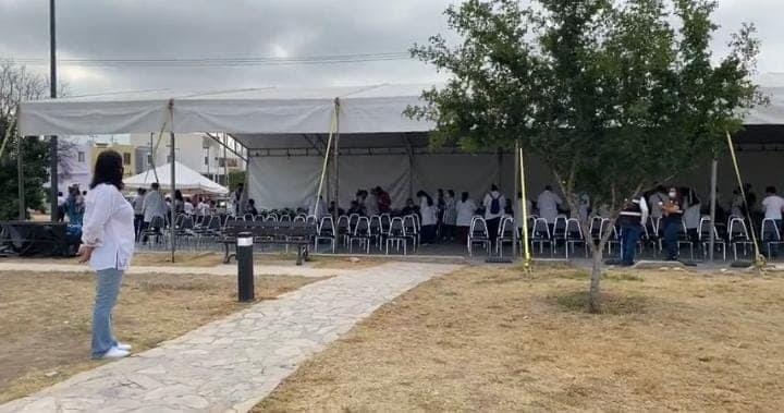 Van por rezagados en García