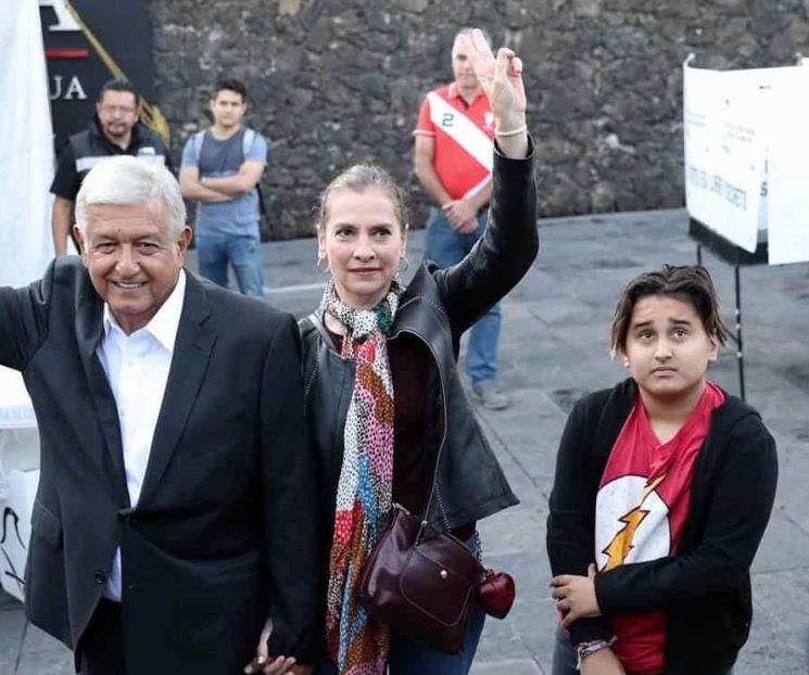 Jesús Ernesto, hijo menor de AMLO, se contagió de Covid-19