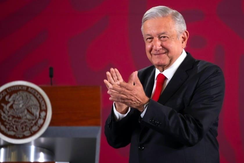 Reconocimiento económico para medallistas: AMLO Reconocimiento económico para medallistas: AMLO