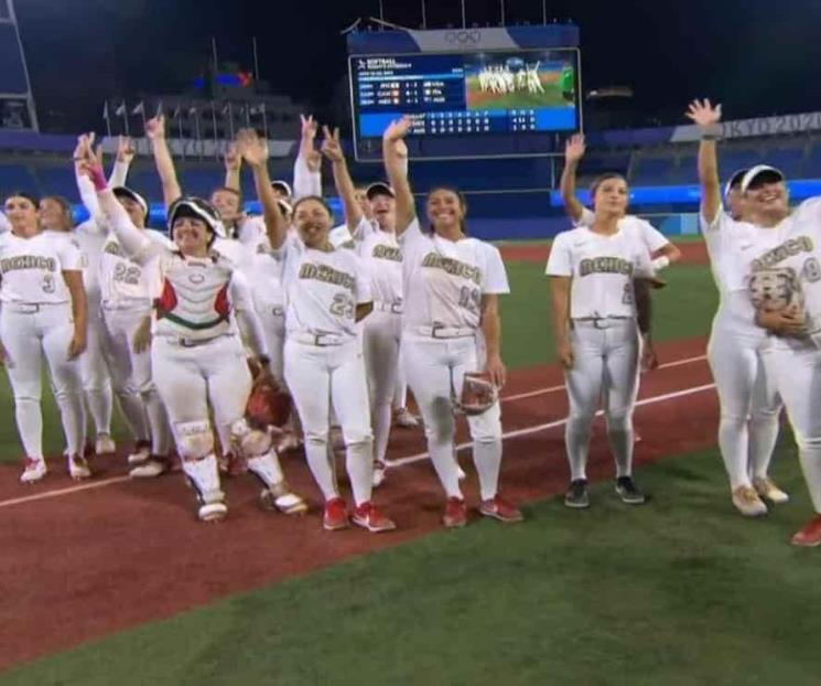 Vetan a Softbolistas Mexicanas que tiraron uniforme Vetan a Softbolistas Mexicanas que tiraron uniforme