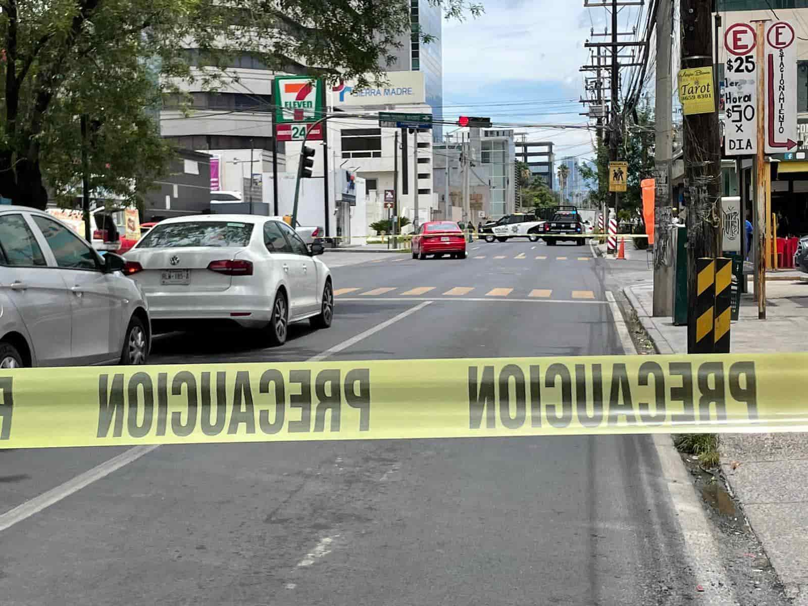 Con diversas heridas de bala resultó el conductor de un vehículo luego de ser agredido