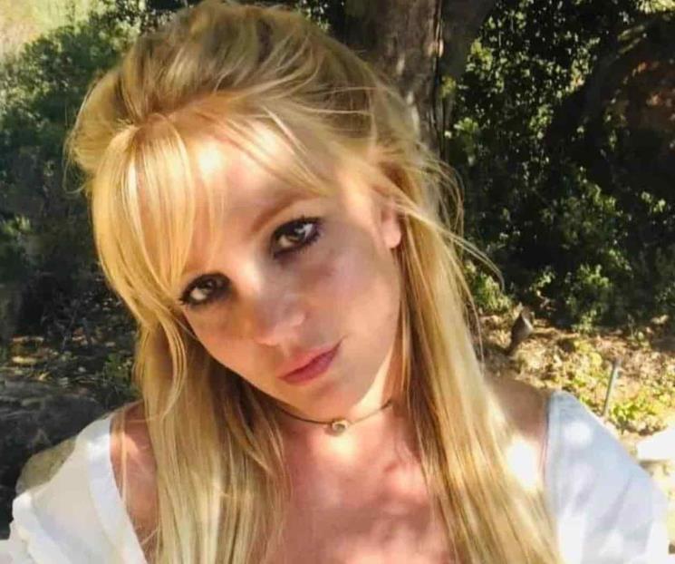Ex manager de Britney filtra desesperados mensajes de ella