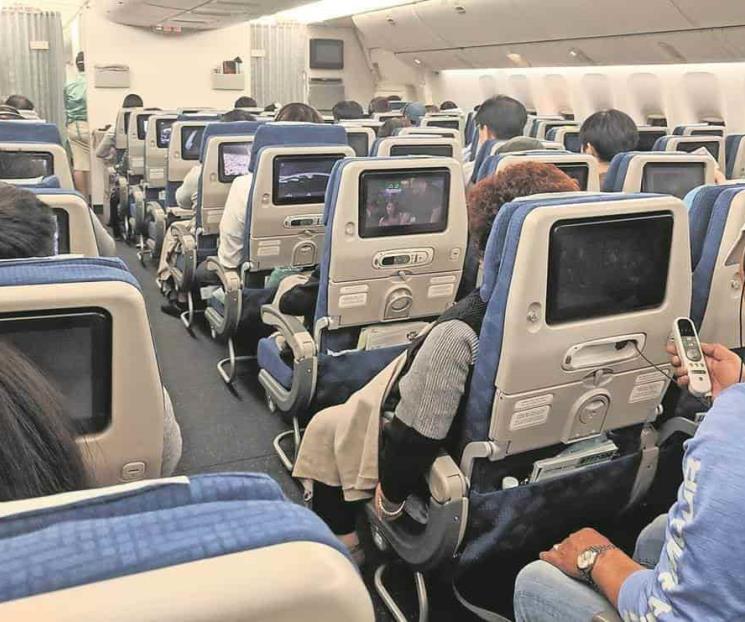 EU reinicia vuelos de deportación exprés