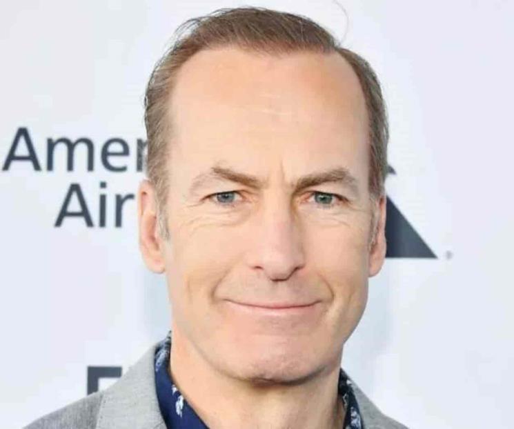 Bob Odenkirk reaparece tras desplomarse en set