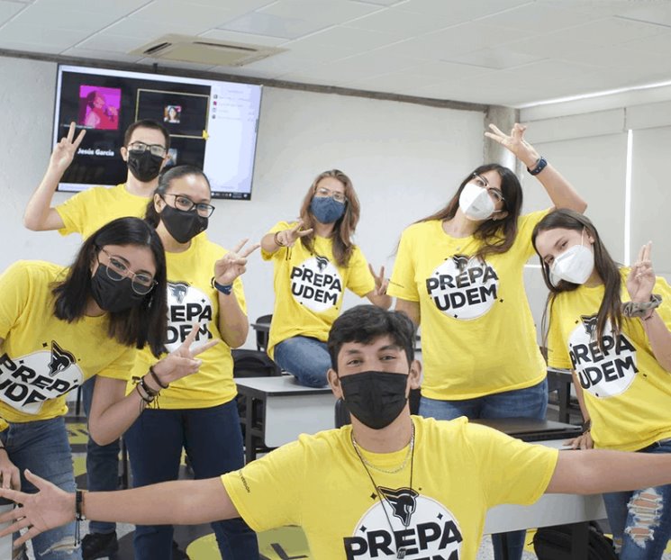 Celebran inicio de su vida universitaria Celebran inicio de su vida universitaria