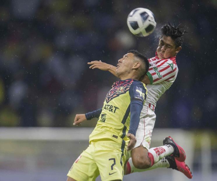América vence al Necaxa en el Azteca