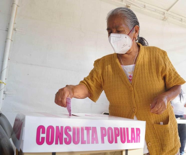 AMLO está muy contento con resultados de la consulta AMLO está muy contento con resultados de la consulta