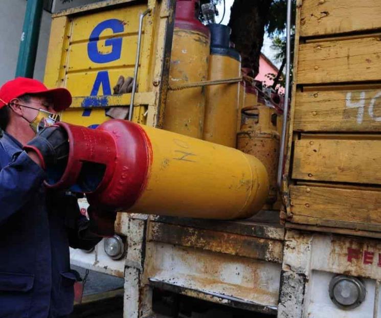 Estalla paro nacional en reparto de gas LP Estalla paro nacional en reparto de gas LP