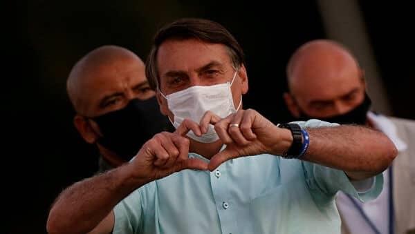 Ordenan investigar a Bolsonaro por difundir noticias falsas Ordenan investigar a Bolsonaro por difundir noticias falsas