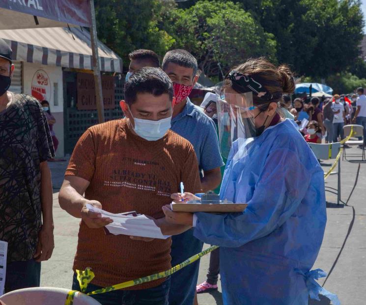 En tercera ola, 97% de hospitalizados no han sido vacunados