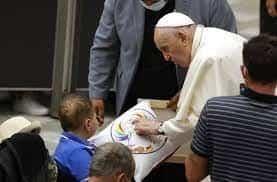 Reanuda Papa Francisco sus audiencias