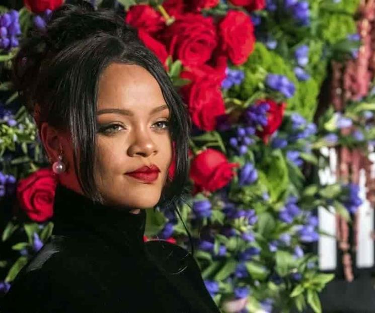 Valoran a Rihanna en 1,700 mdd