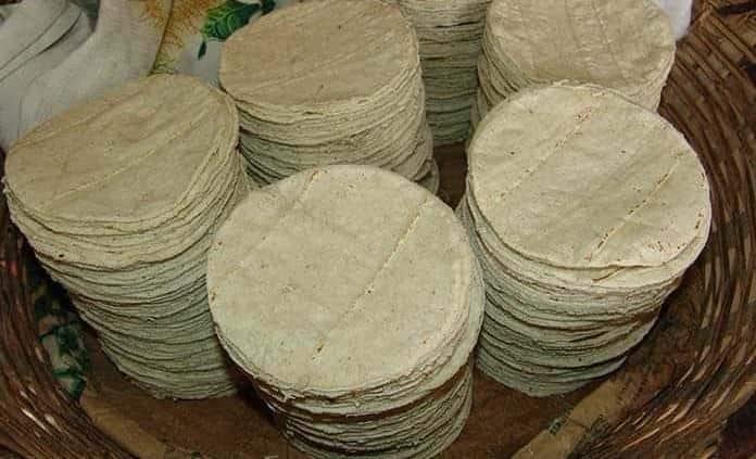 Tortilla, pasta, aceite y pan acumulan alzas de 7 a 13%