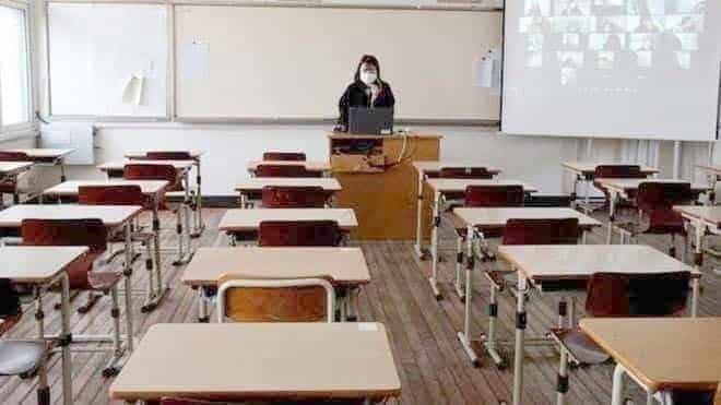 Padres no quieren regreso a clases presenciales: Bronco