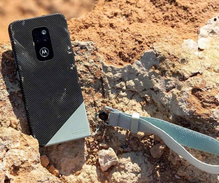 Motorola Defy 2021 llega a México