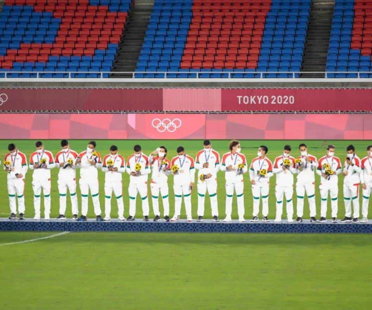 El Tri ya recibió sus medallas El Tri ya recibió sus medallas