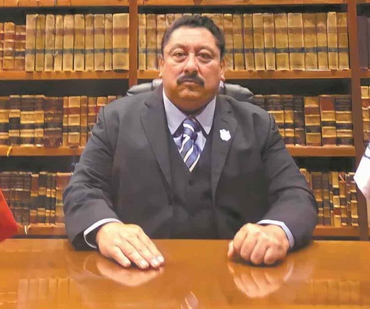 Asegura fiscal ser perseguido político