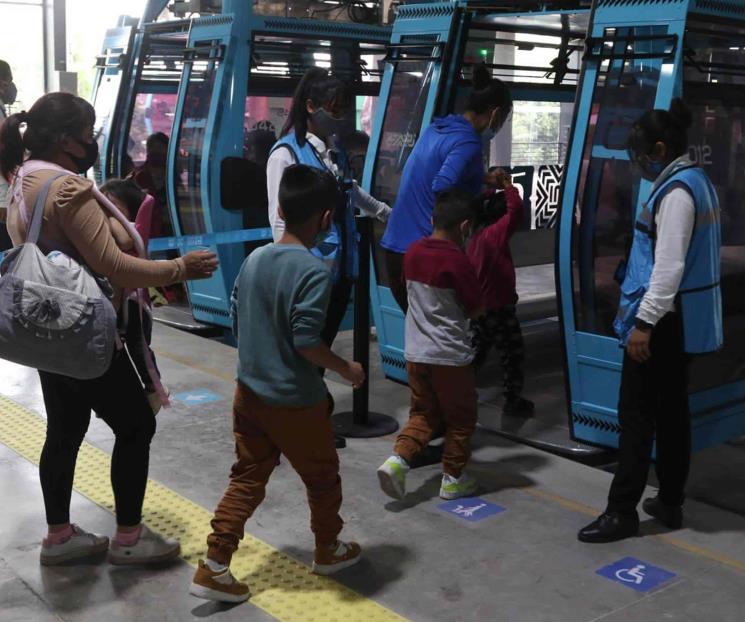 Estrenan Línea 2 del Cablebús