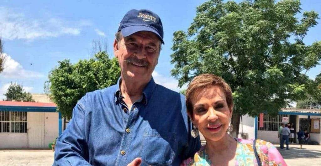 Hospitalizan por Covid a Fox y a su esposa Hospitalizan por Covid a Fox y a su esposa