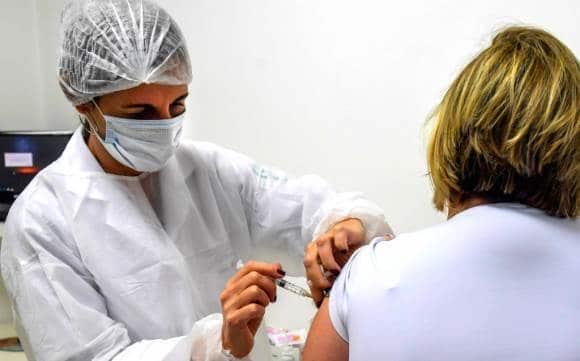 Variantes Covid: la fórmula de vacuna Pfizer aún es efectiva