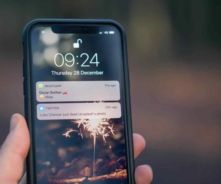WhatsApp critica a Apple