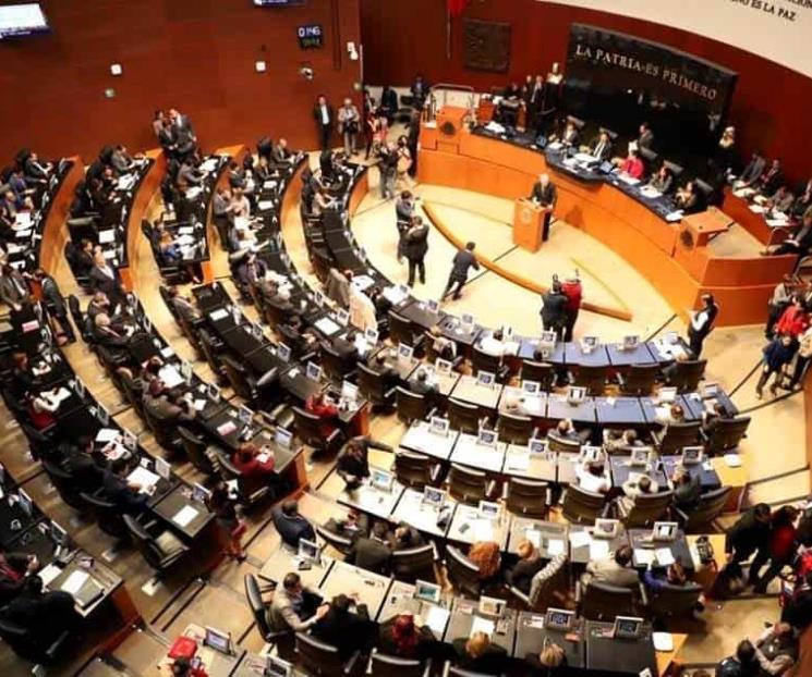 Alista Senado extraordinario