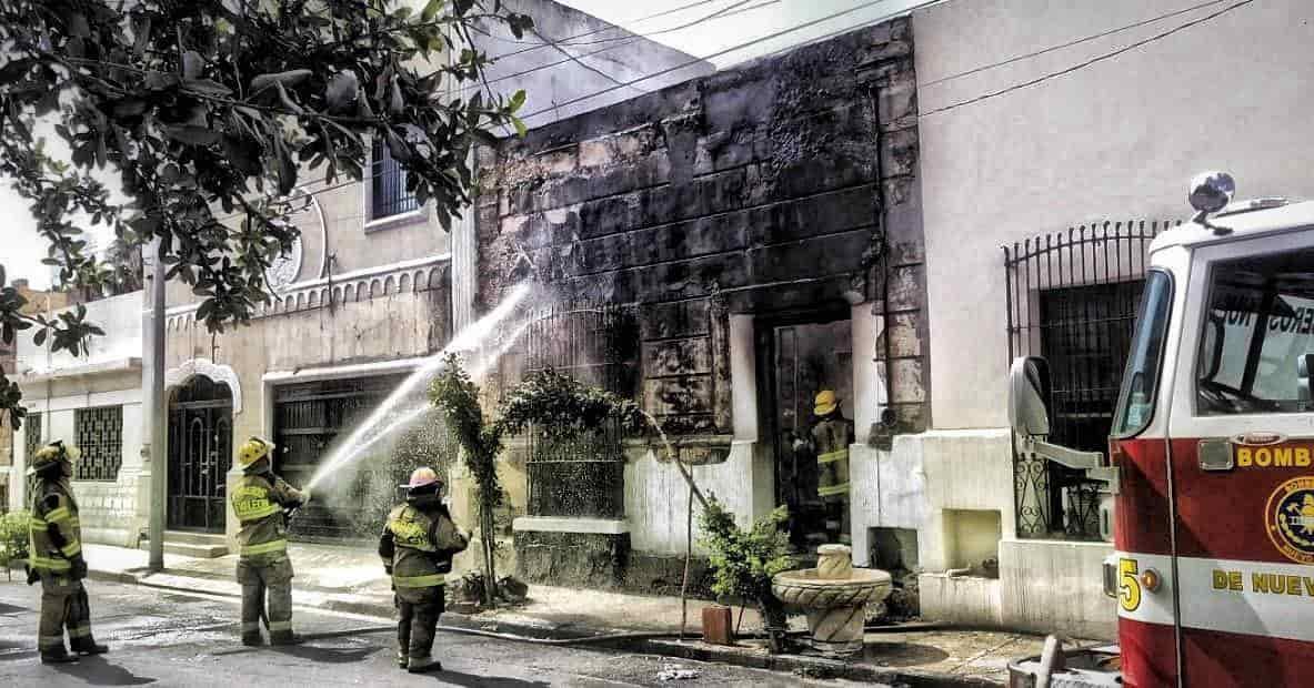 Arde casa abandonada