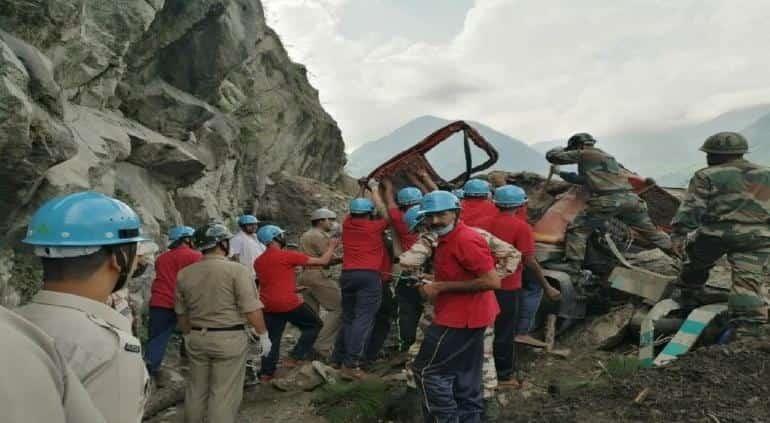 Deja alud 10 muertos en la India