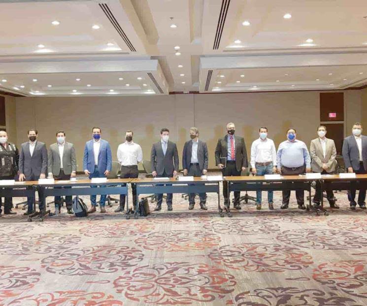 Van Samuel y alcaldes por recursos para el SINTRAM