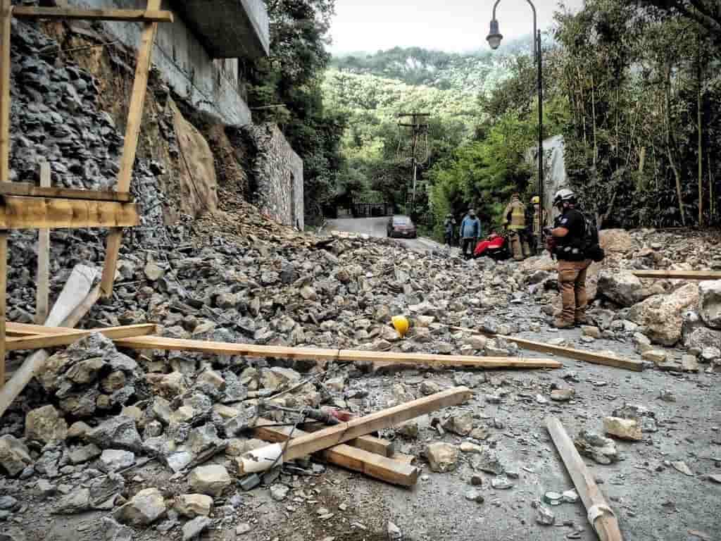 El derrumbe de un muro en San Pedro, dejó a dos trabajadores lesionados