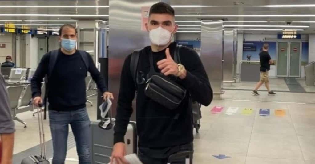 Johan Vásquez ya está en Italia
