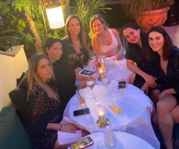 Altair tiene su despedida pocas horas antes de casarse Altair tiene su despedida pocas horas antes de casarse